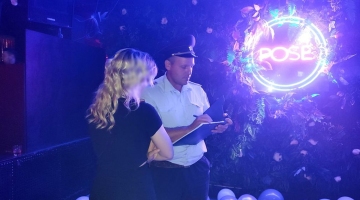 Заднеприводный экстремизм, первое дело. Полиция сорвала 