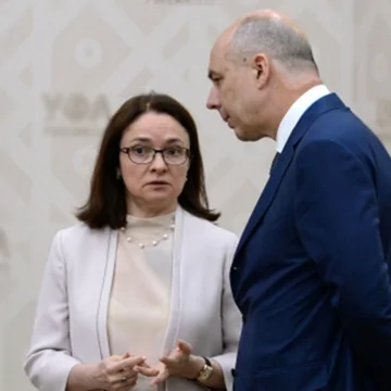 Повышение ключевой ставки, неприкосновенность вражеских активов и бюджетное правило: Силуанов и Набиуллина идут в фатальную атаку на экономику