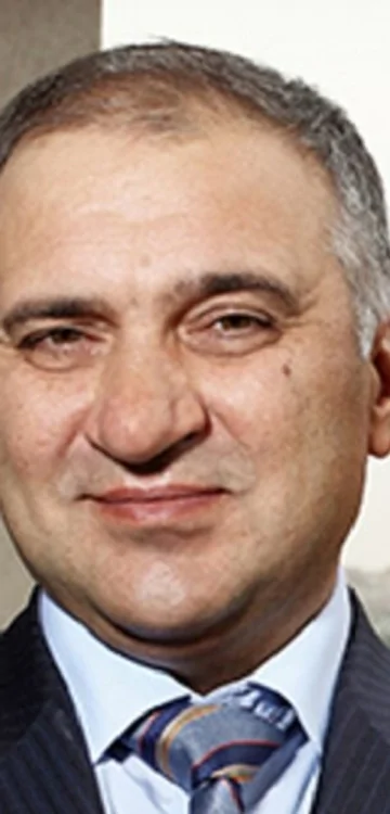 Лазейка Овертона для российских олигархов, захвативших полезные ископаемые страны